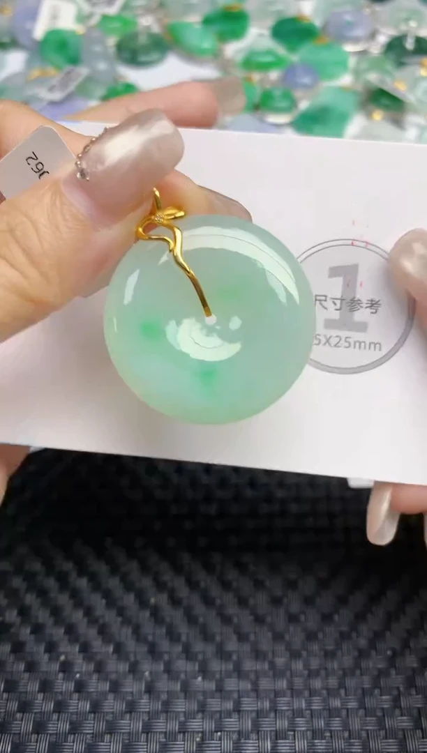 颈饰未镶嵌翡翠天然缅甸A货翡翠百元以上9元证书费自理