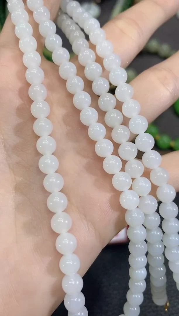 项链18K金镶嵌和田玉用****1C15多样性发货一件