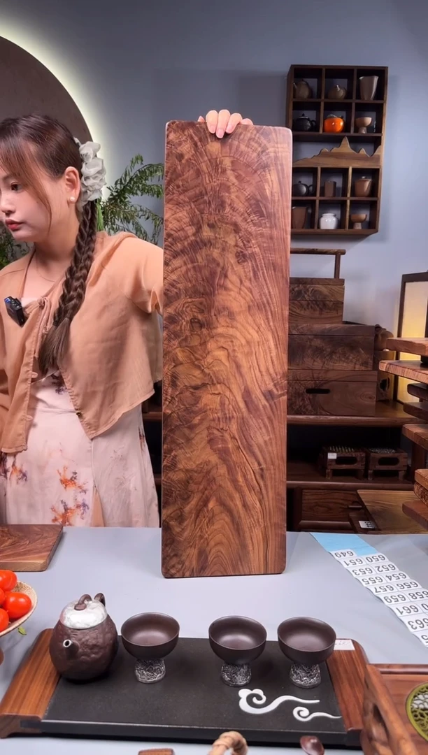 N****↑北美黑胡桃实木原木