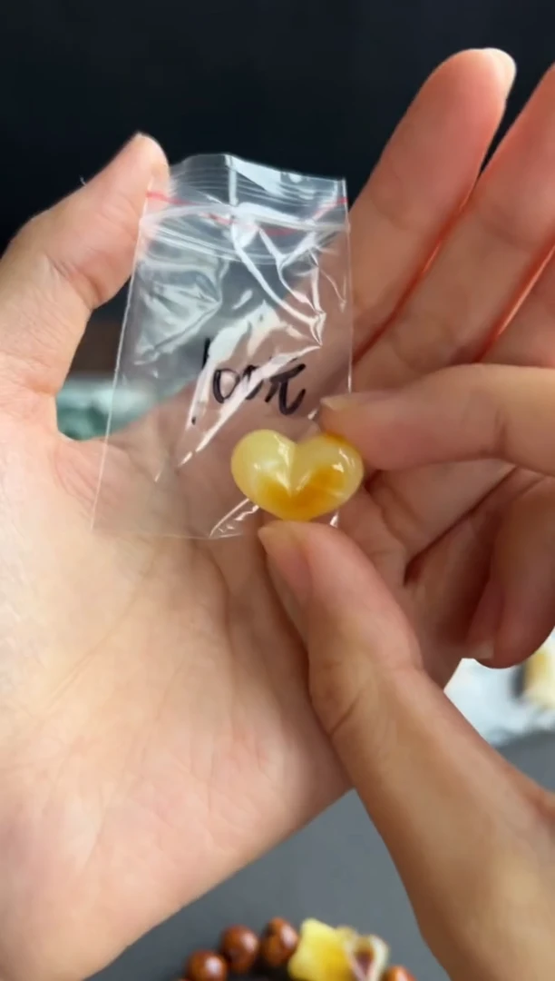 未镶嵌颈饰蜜蜡408买断