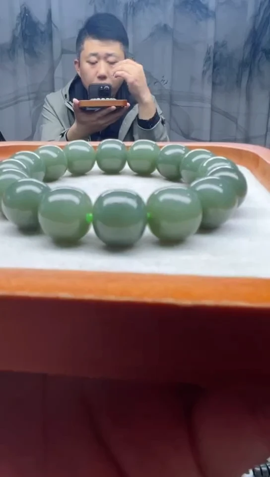 未镶嵌手串和田玉且末冰瓷蓝卡14老邢纯天然拍一发一
