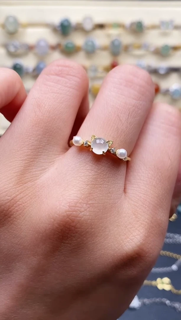 翡翠戒指银S925镶嵌66666666+7