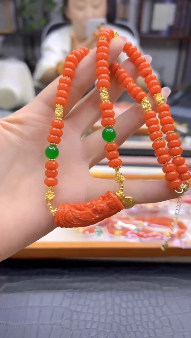 颈饰未镶嵌南红玛瑙M879