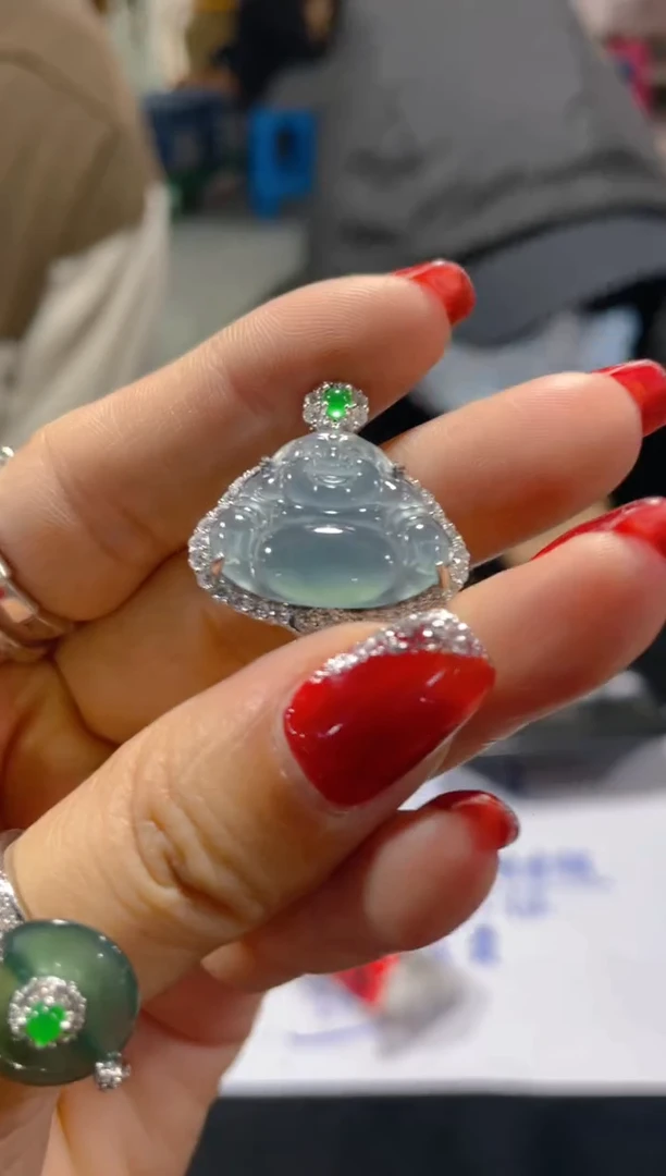 【闪购商品】翡翠颈饰未镶嵌天然A货翡翠多样性发货拍一发一