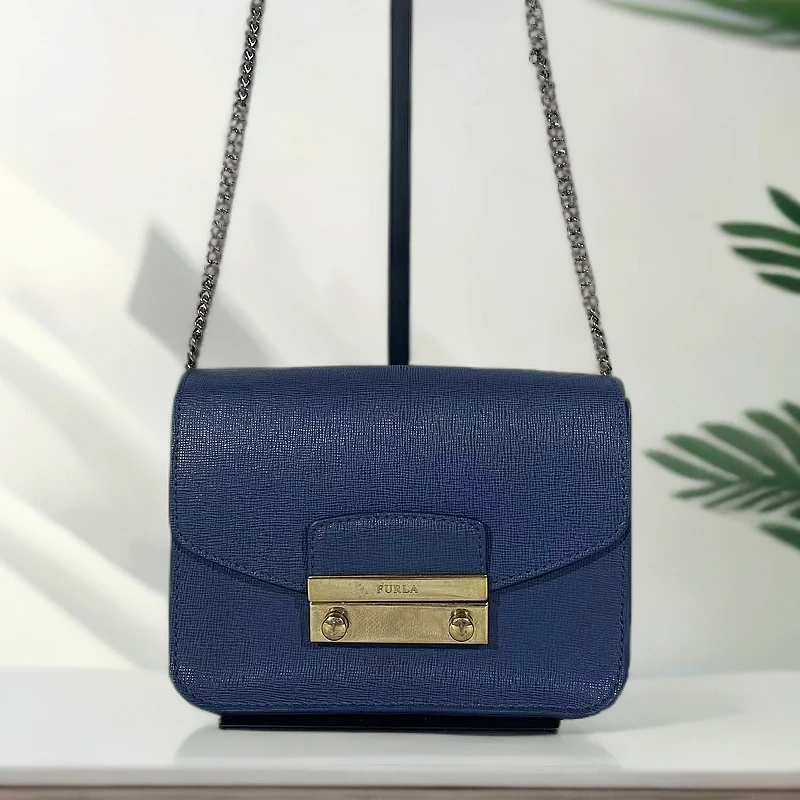 95新 FURLA/芙拉 蓝色斜挎包G25100182底长17*12