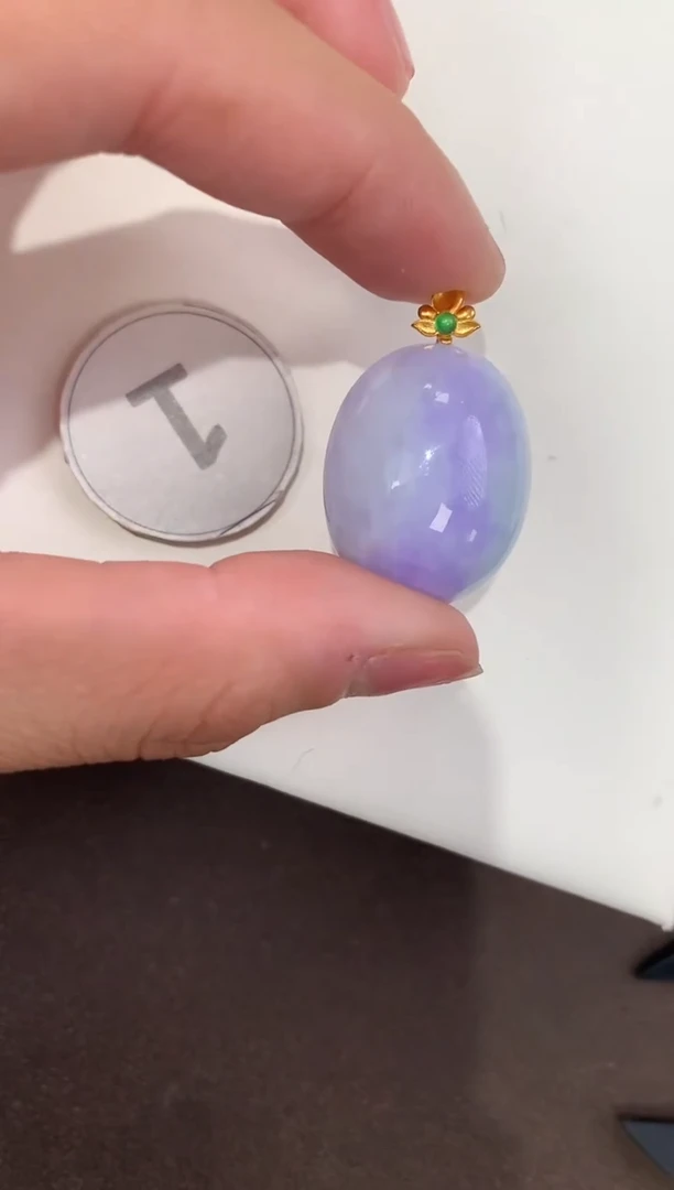 颈饰18K金镶嵌翡翠天然缅甸A货翡翠