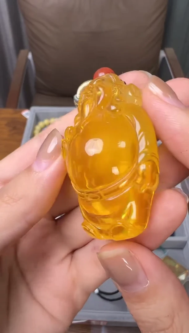 琥珀吊坠(不含链)未镶嵌HBML1024