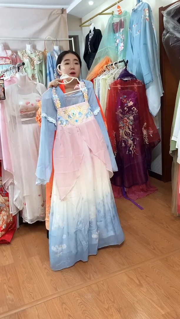 孤品汉服 高品质特价 偶有微瑕 NO退NO换 介意勿拍