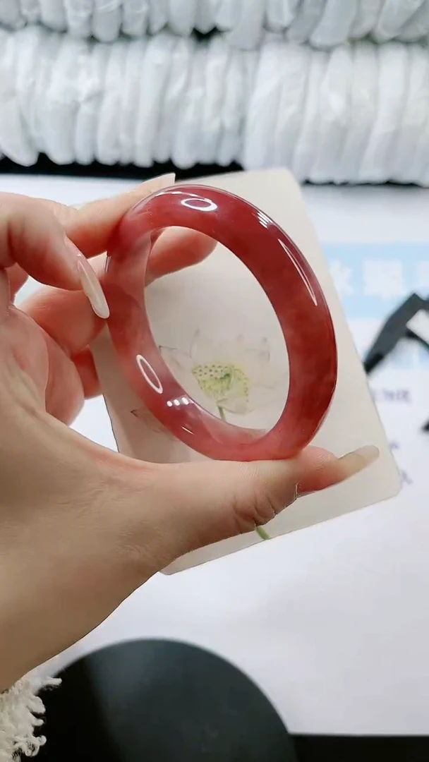 【闪购商品】石英质玉手镯未镶嵌多样性发货F561