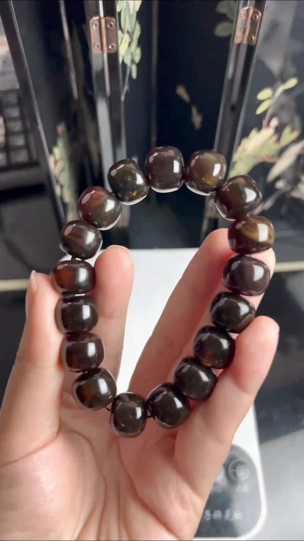 未镶嵌琥珀手串JJD0329062