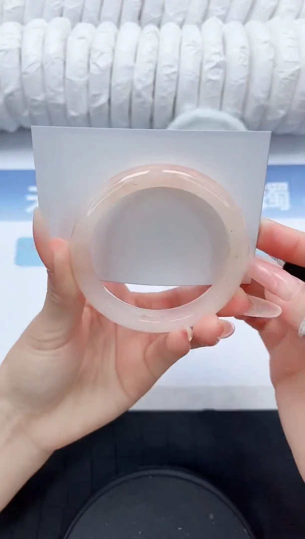 【闪购商品】石英质玉手镯未镶嵌126-55.1