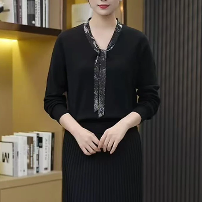 秋季新款V领长袖百搭显瘦气质打底衫领带烫钻女士上衣针织衫