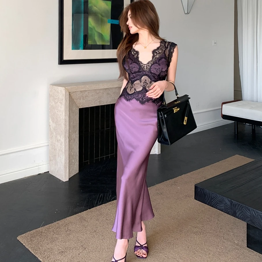 性感名媛风缎面拼接蕾丝v领包臀连衣裙气质长裙网红洋气炸街女装