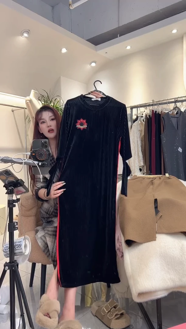 SG-秋冬新款服装服饰-257