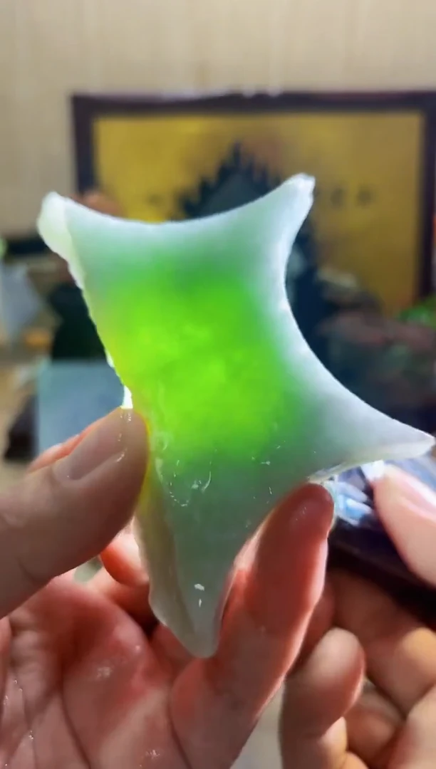 颈饰未镶嵌翡翠A货常星5395