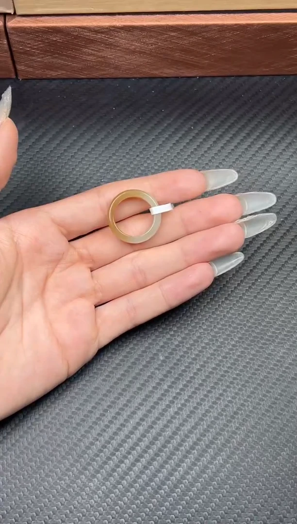 未镶嵌戒圈和田玉若羌微色差17戒圈