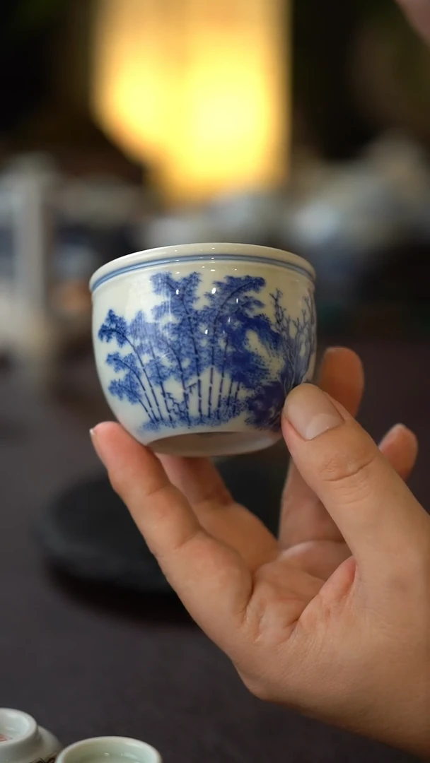 平****盖景德镇全手工手绘仿古康熙青花山水缸杯（全品）