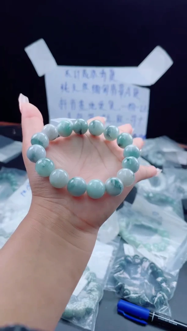未镶嵌定制翡翠珠串