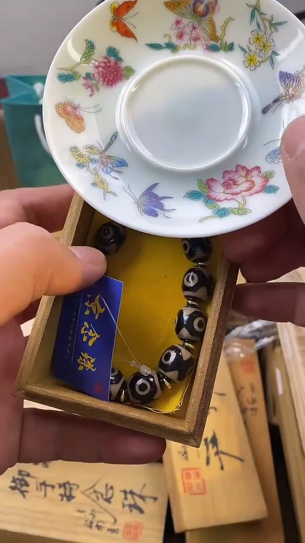 琉璃手工艺品瓷器手串儿多样性发一