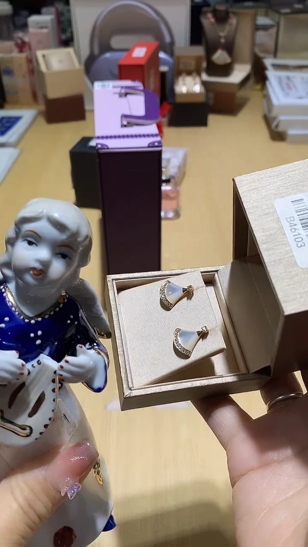 瓷片锅碗瓢盆一件不留@@1