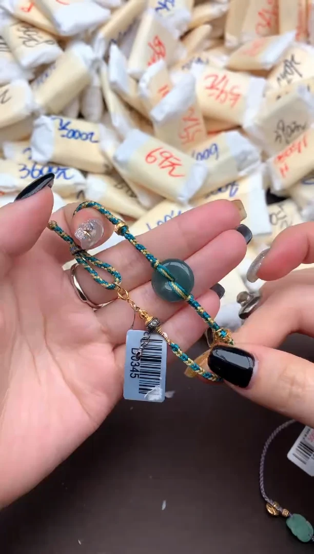 翡翠挂件未镶嵌一福利