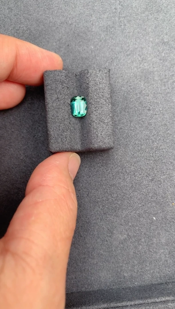 【闪购商品】碧玺裸石未镶嵌1.2ct拉贡