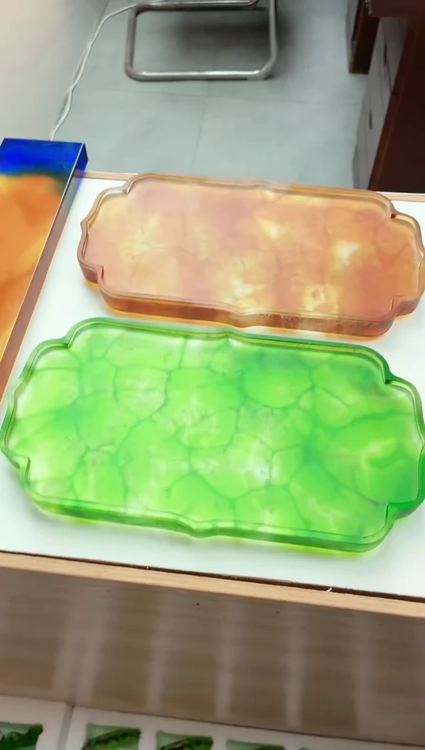 手工艺品琉璃绿色冰裂纹20*14.5*2.5公分