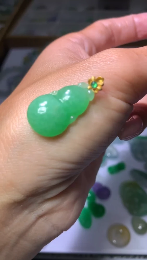 未镶嵌挂件翡翠MXX059190