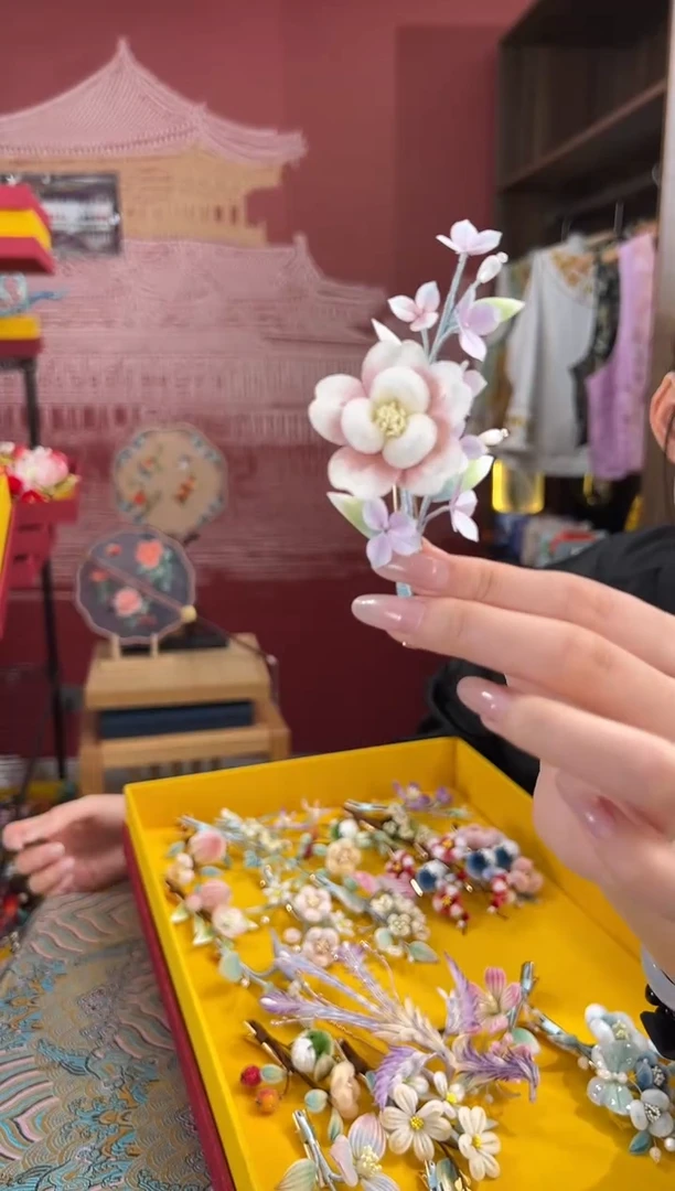 【闪购商品】刺绣非遗绒花（发饰）
