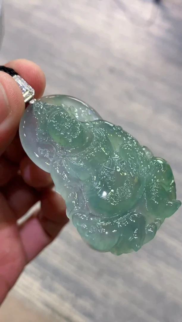 颈饰未镶嵌翡翠天然A货翡翠