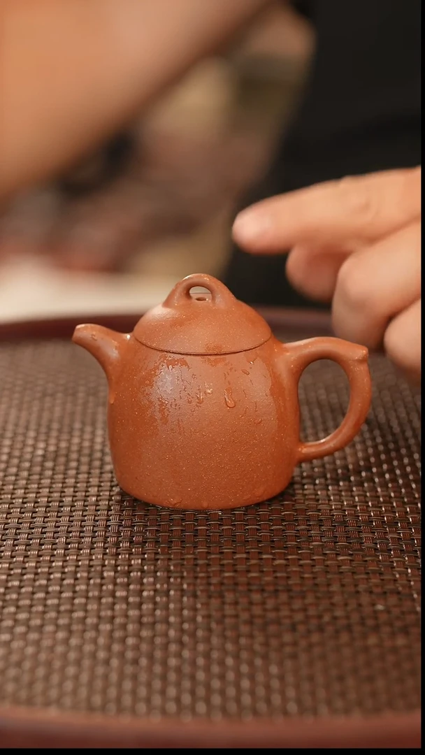 茶壶紫砂秦权          110cc