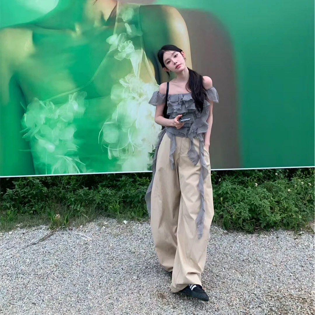 【日光岛屿】2025夏季新款小众不规则裁剪荷叶边吊带上衣配阔腿裤女