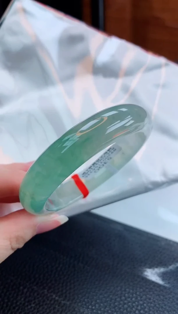 【闪购商品】翡翠手镯未镶嵌缅甸天然翡翠A货手镯