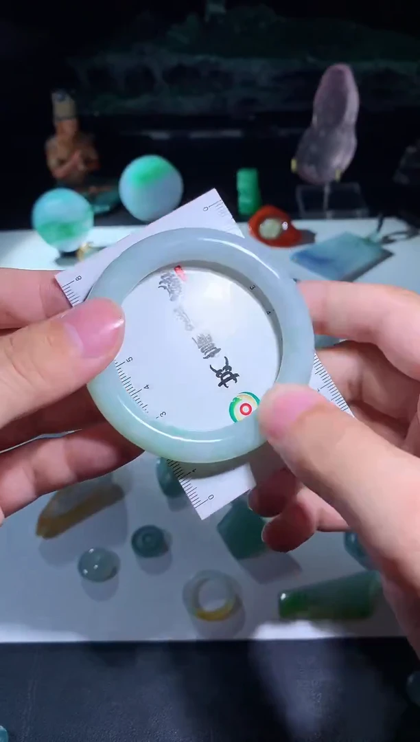 未镶嵌手镯翡翠55正圆