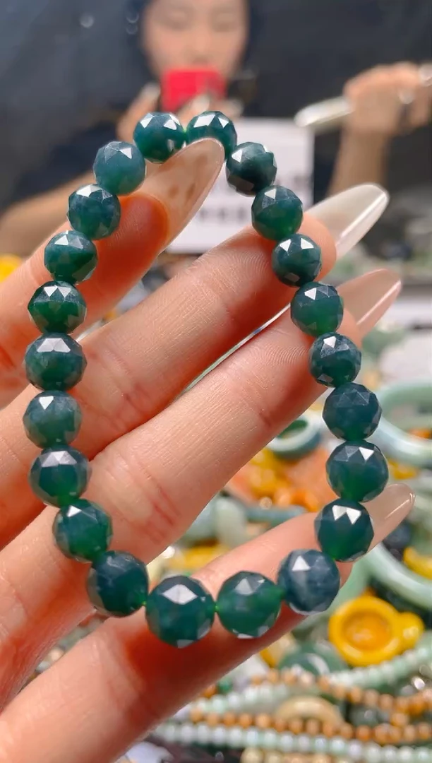 【闪购商品】翡翠颈饰未镶嵌7-8MM/L/翡翠A货一图一物