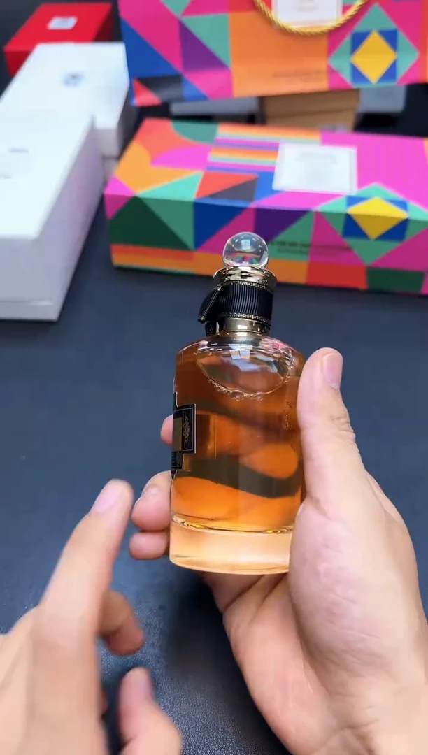 瓷片全新正品一件不留@@WE1795