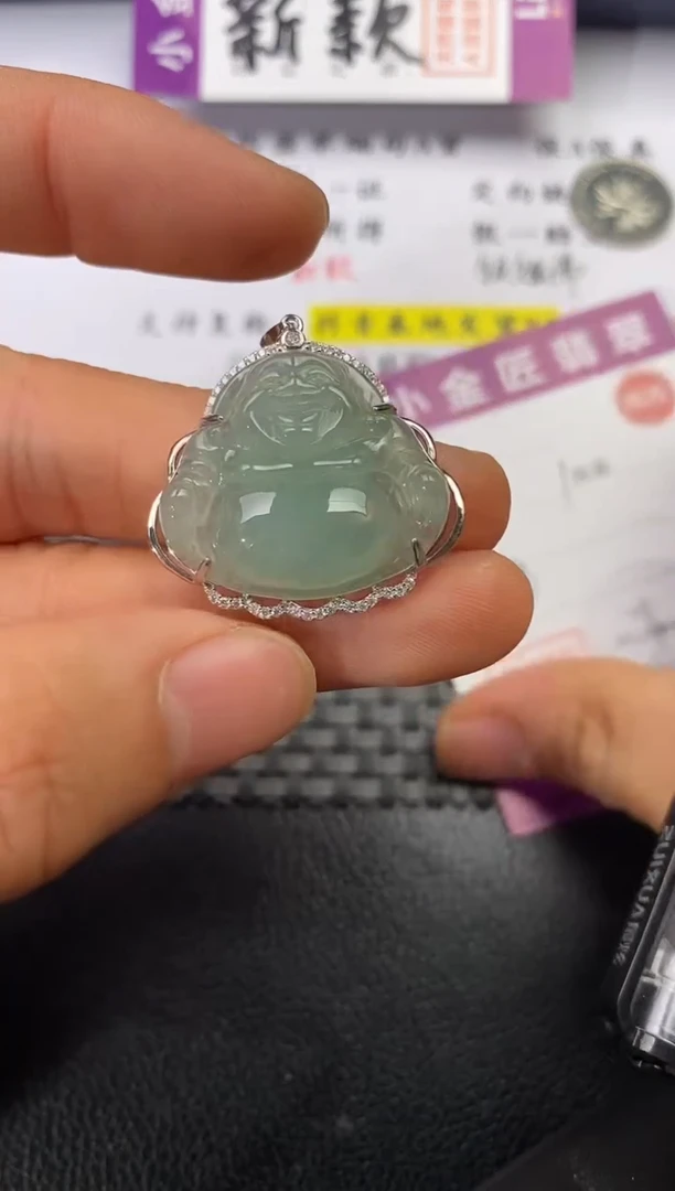 颈饰银S925镶嵌翡翠小***屋挂件