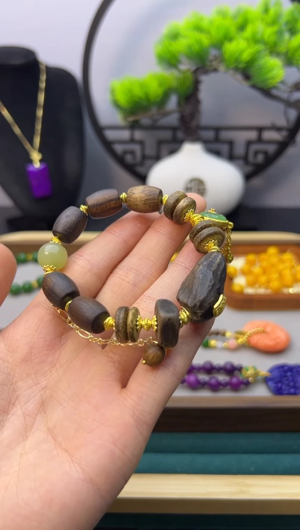 【闪购商品】和田玉手链14K金镶嵌S258