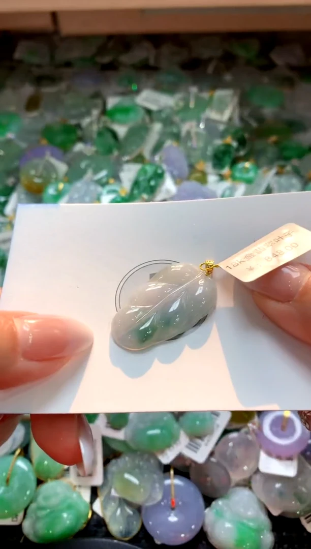 颈饰18K金镶嵌翡翠11111111111111111