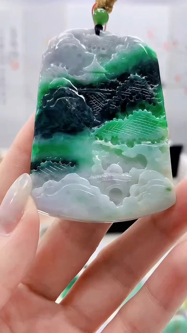 定制翡翠未镶嵌4852lr- 毛货挂件206