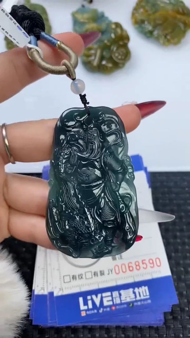 【闪购商品】翡翠颈饰未镶嵌111111111111111