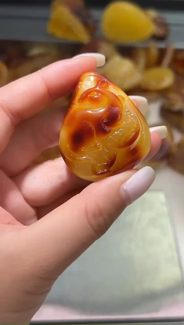 裸石琥珀未镶嵌琥珀蜜蜡吊坠