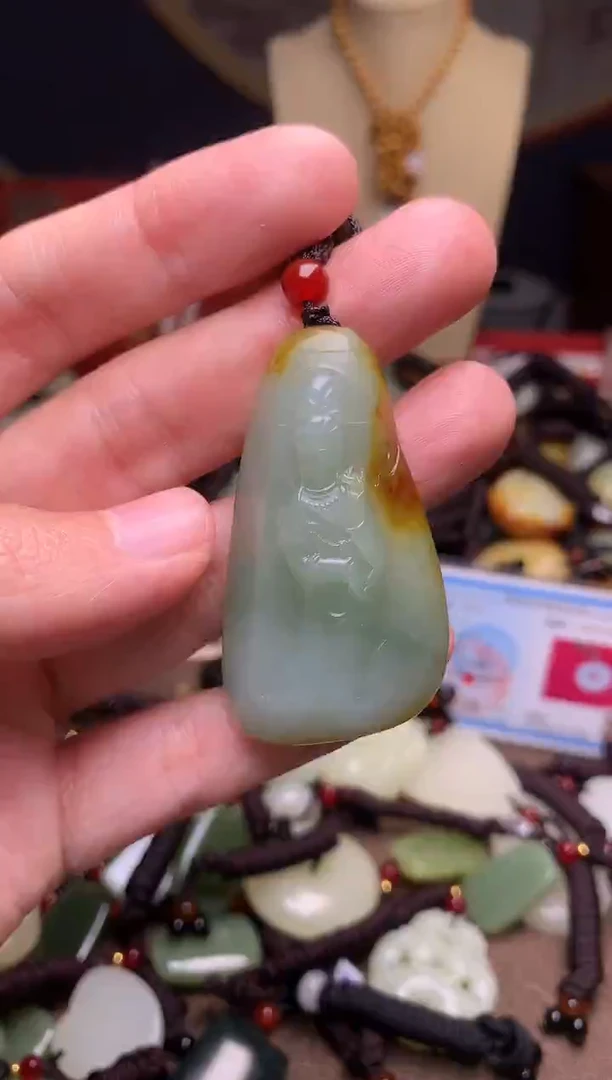 颈饰未镶嵌和田玉新疆料青海料清水和田玉吊坠