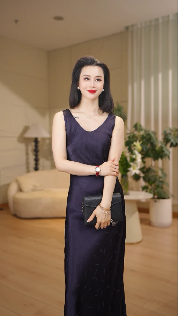 【未已】小众印花V领连衣裙C-135