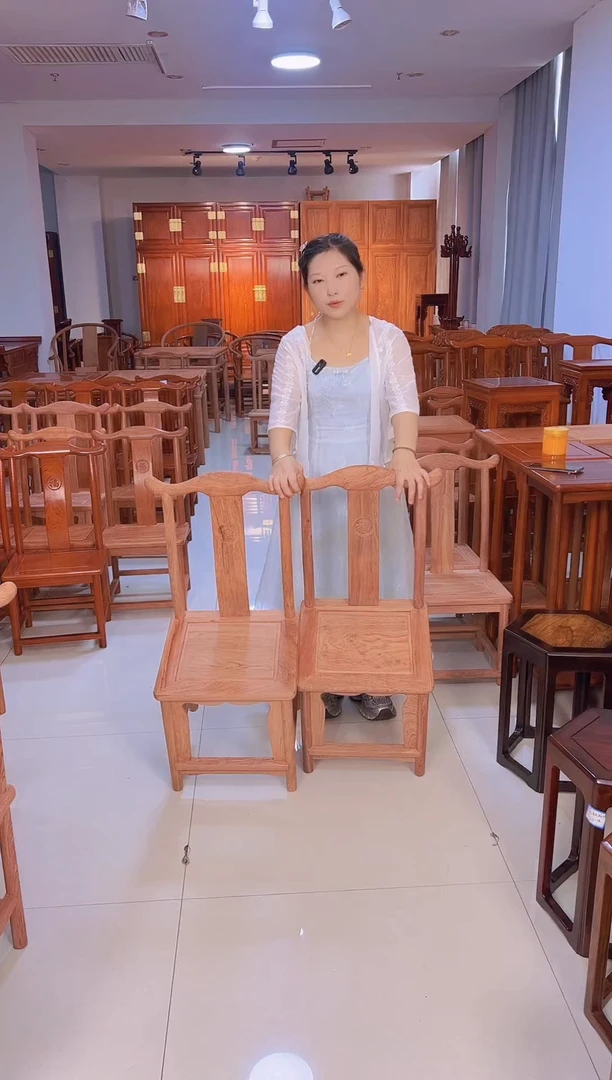 花梨木类家具一对白胚小巴花小官帽（高40）