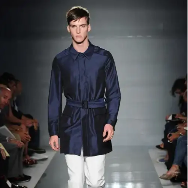 【大小标】2025春季新款时尚男女情侣用款圆领短袖绿色满印