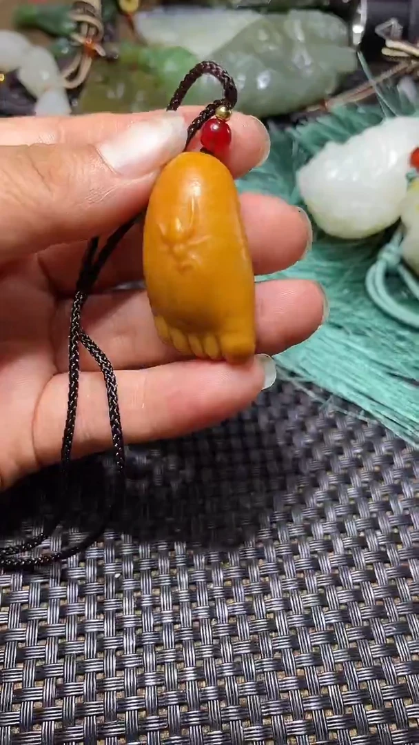 未镶嵌和田玉把件1