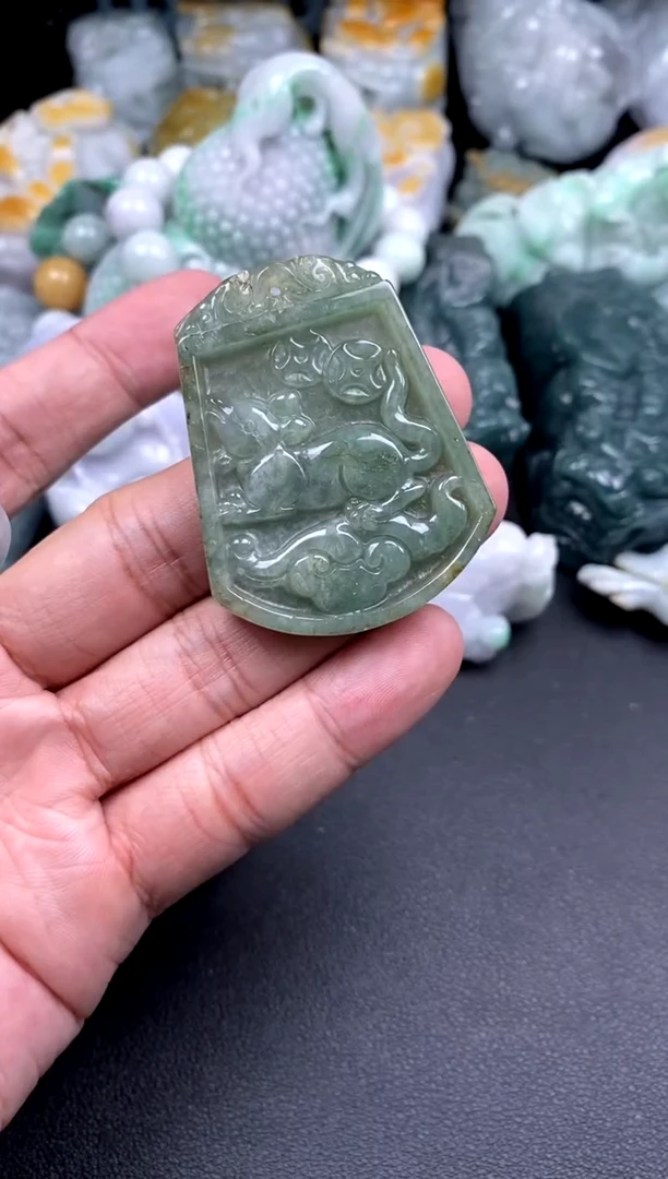 吊坠(不含链)未镶嵌翡翠1