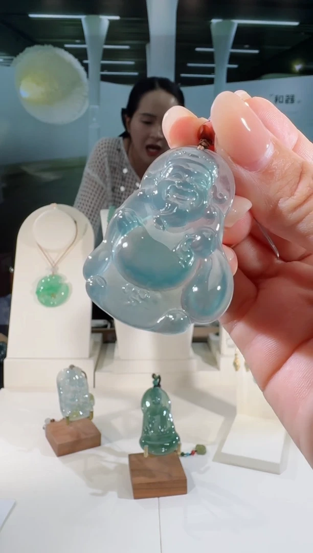 翡翠未镶嵌颈饰天然A货翡翠多样性发其一-财神