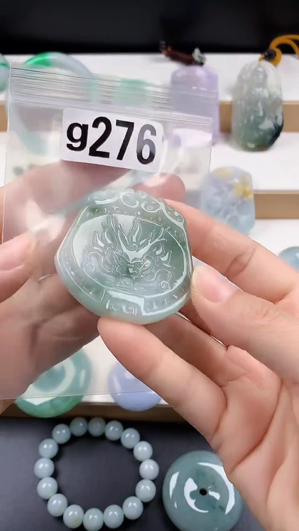 颈饰未镶嵌翡翠天然翡翠吊坠挂件